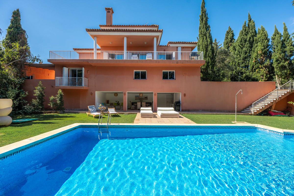 Villa Detached in Sotogrande Costa