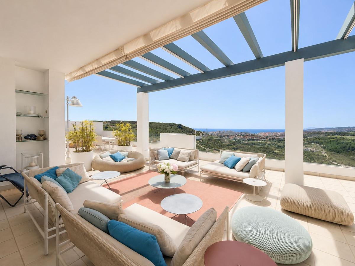 Apartment Penthouse in Casares Playa