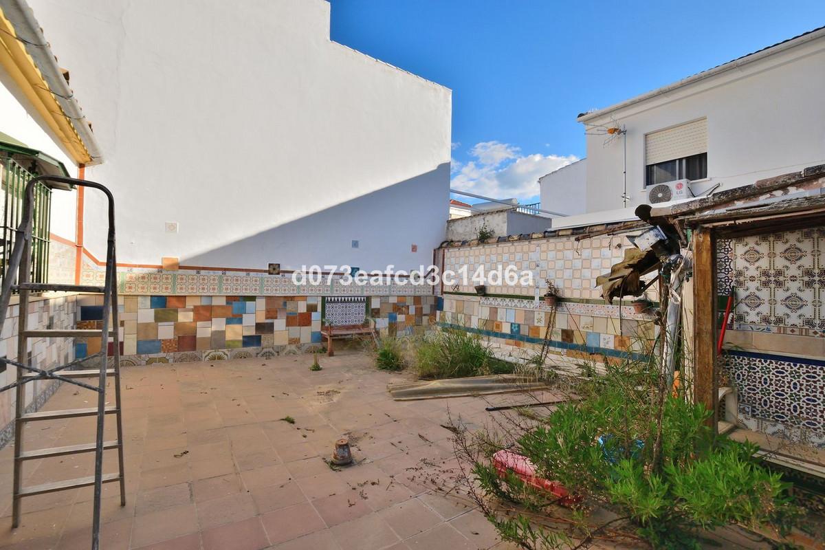 Townhouse Terraced in Ronda
