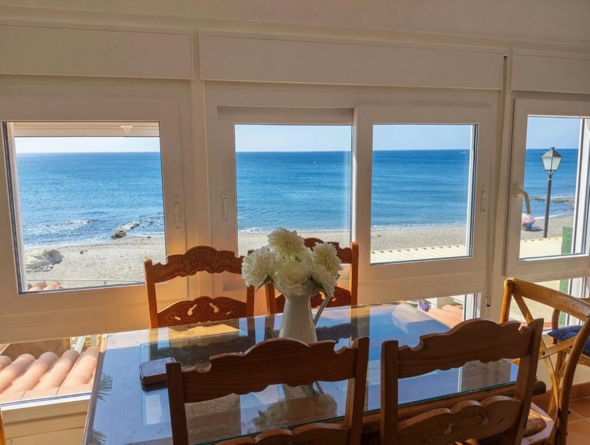 Apartment Middle Floor in Torreguadiaro