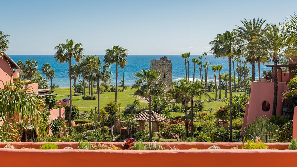 Apartment Penthouse Duplex in Estepona