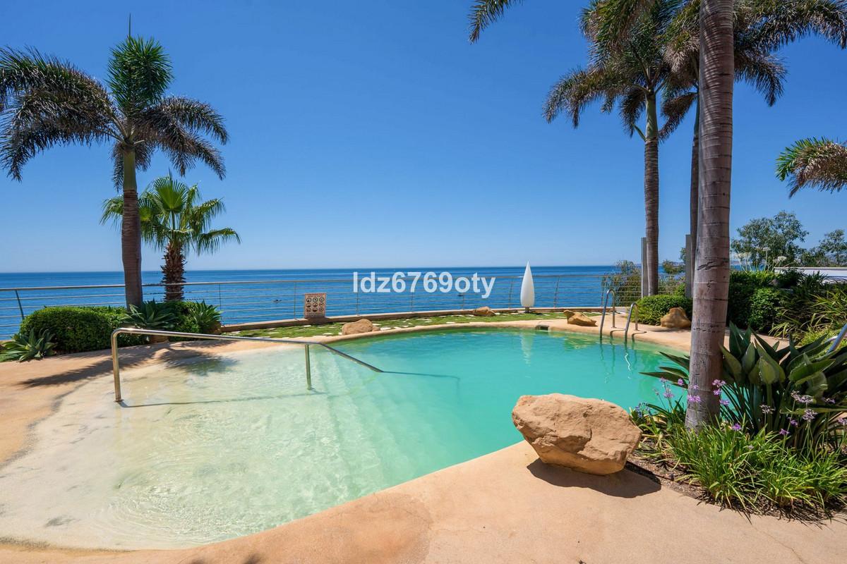 Apartment Middle Floor in Benalmadena Costa