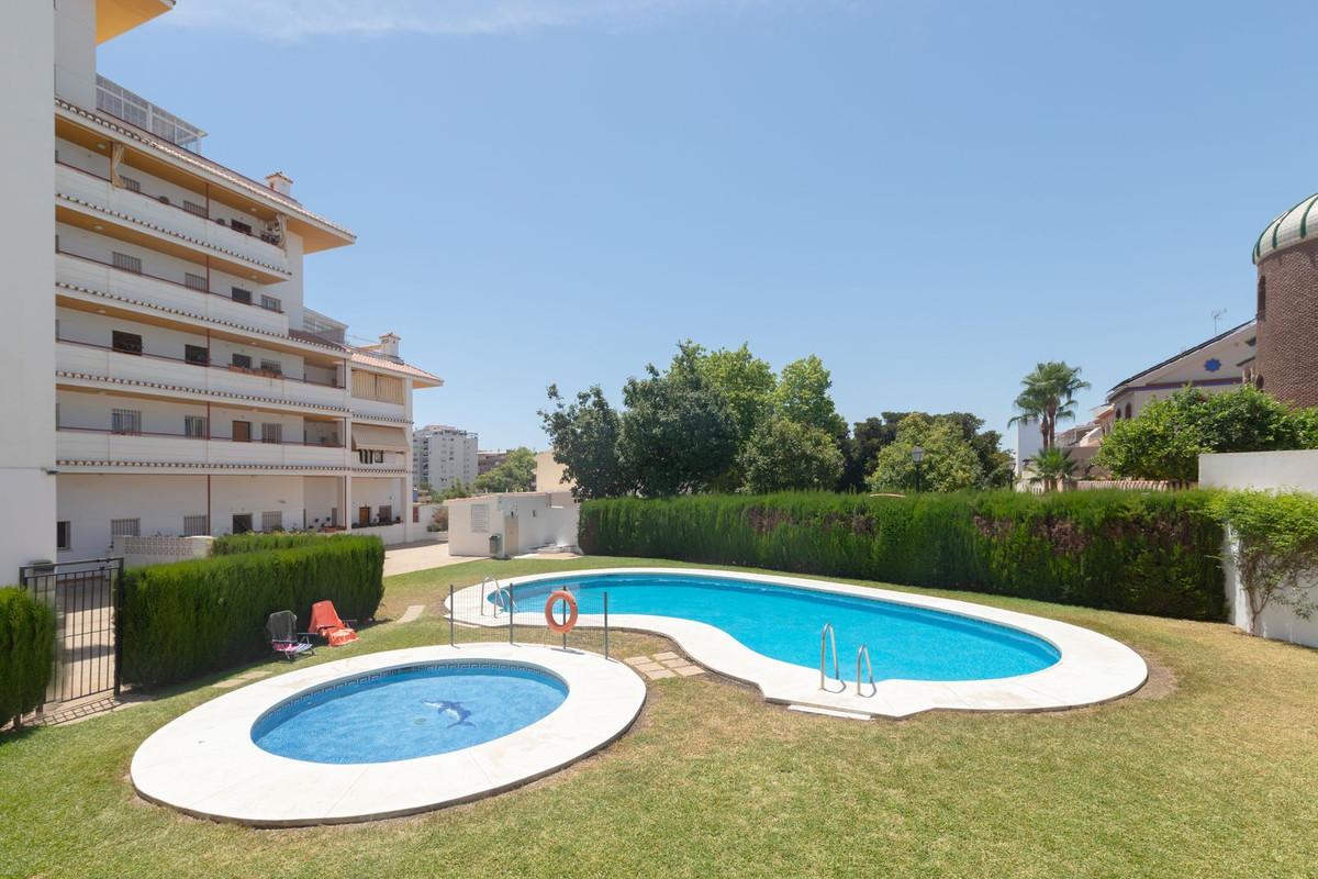 Apartment Middle Floor in Los Boliches