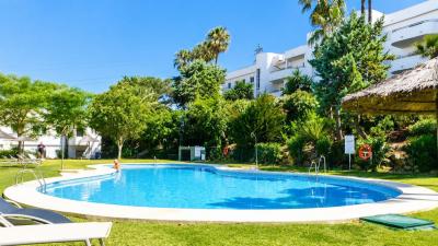 R5448814, Apartment Ground Floor in Estepona