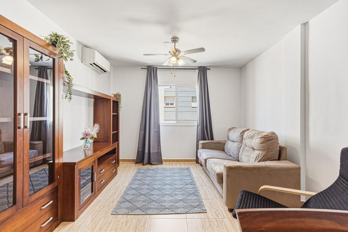 Apartment Middle Floor in Las Lagunas