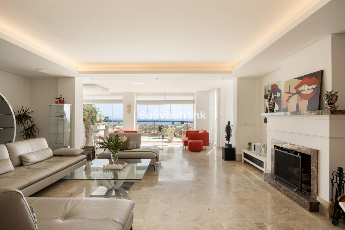 Villa Detached in Santa Clara