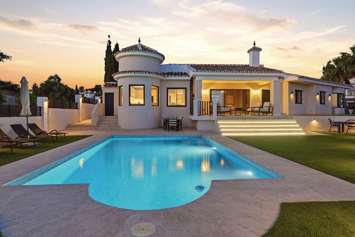 Villa Detached in El Chaparral
