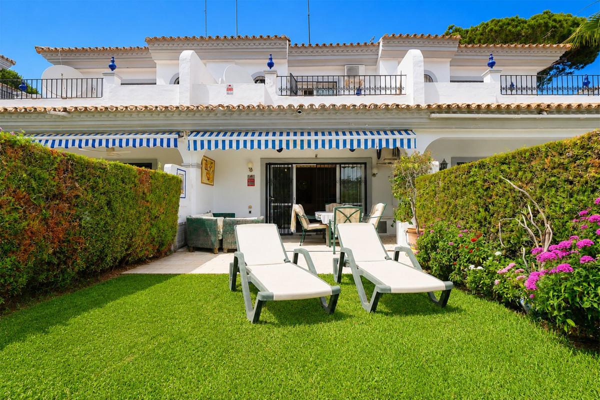 Townhouse Terraced in Puerto de Cabopino