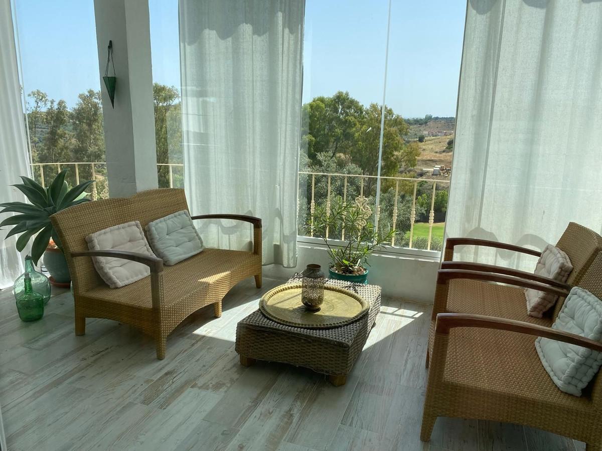 Apartment Penthouse in Estepona
