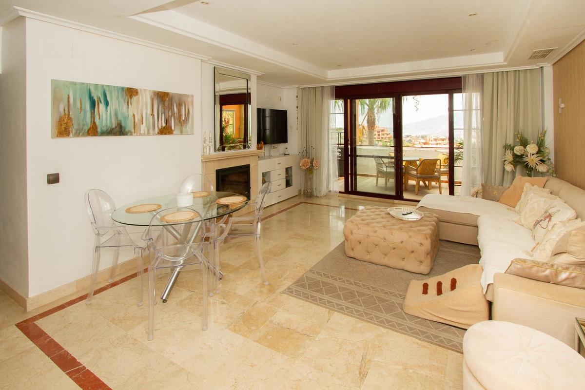Apartment Penthouse Duplex in La Mairena