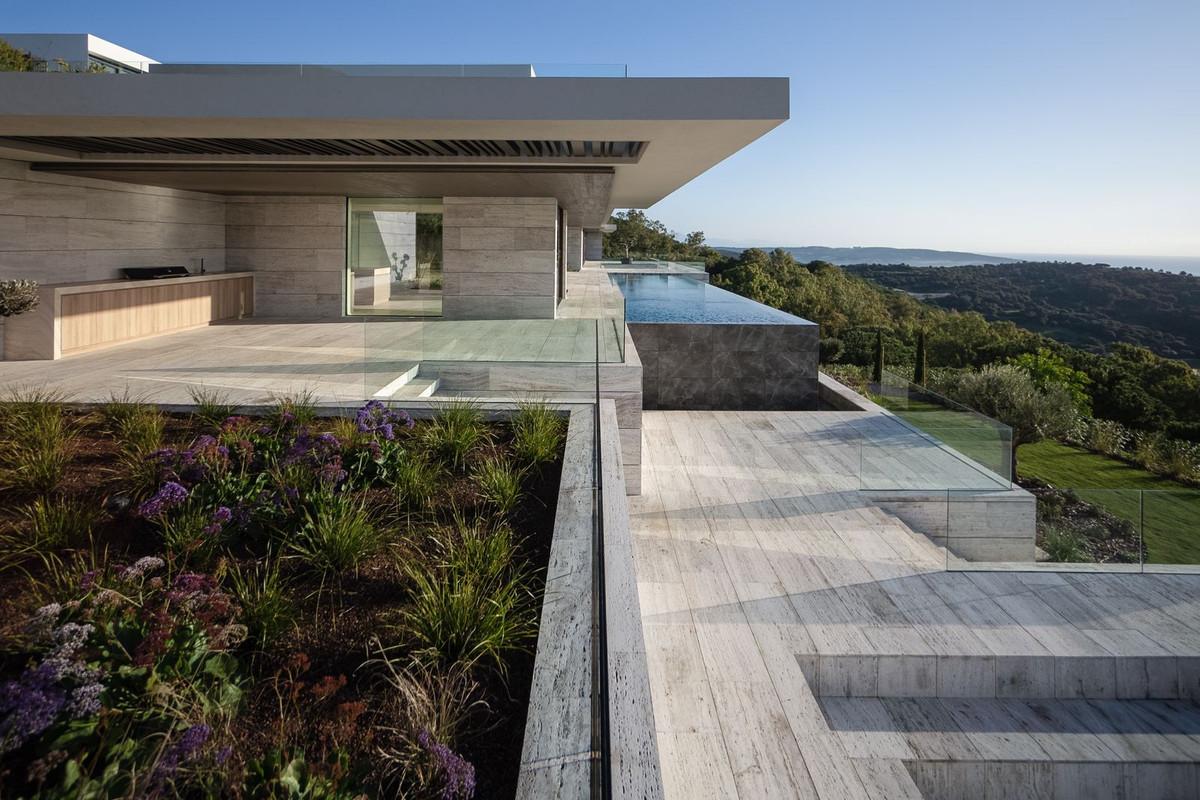 Villa Detached in Sotogrande