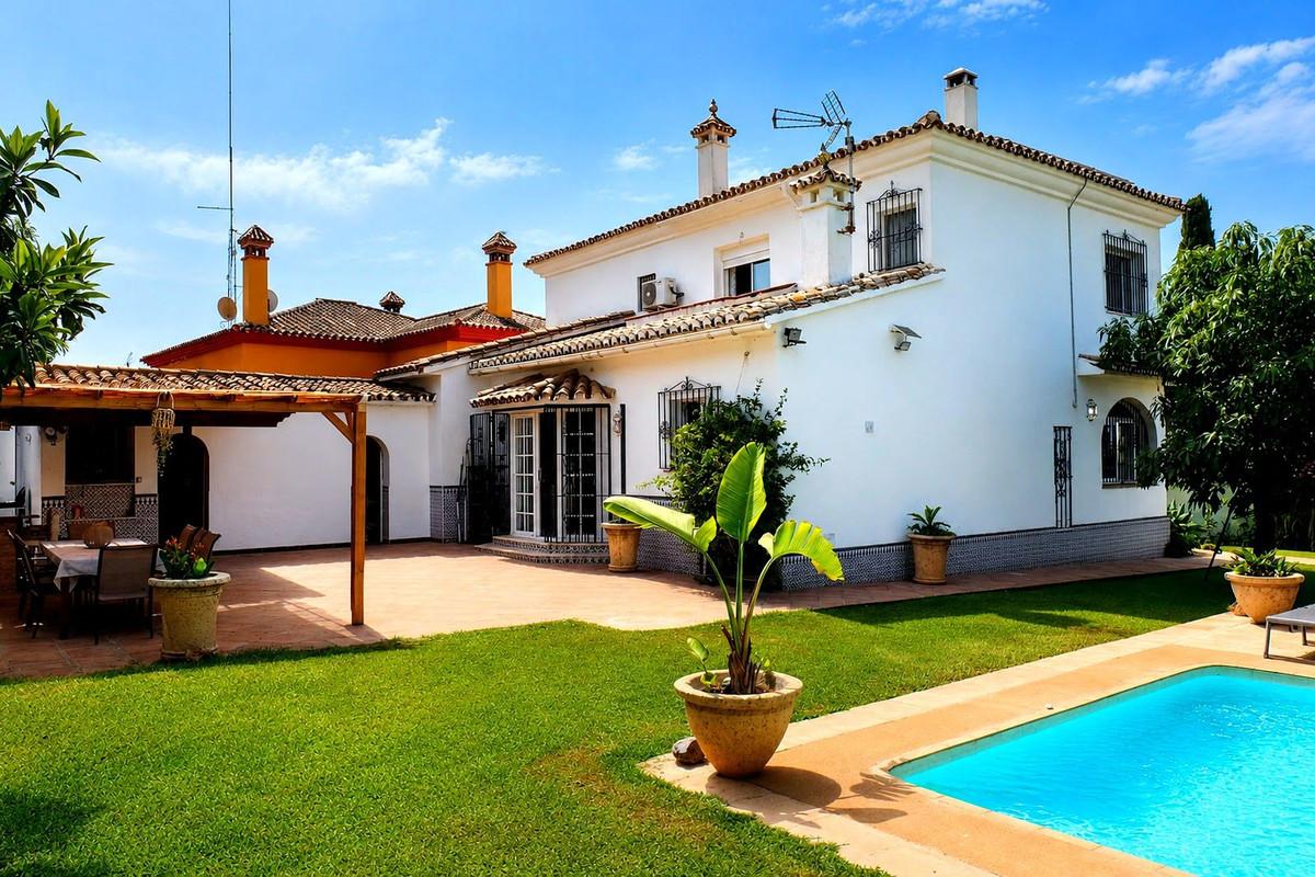 Villa Detached in Marbella
