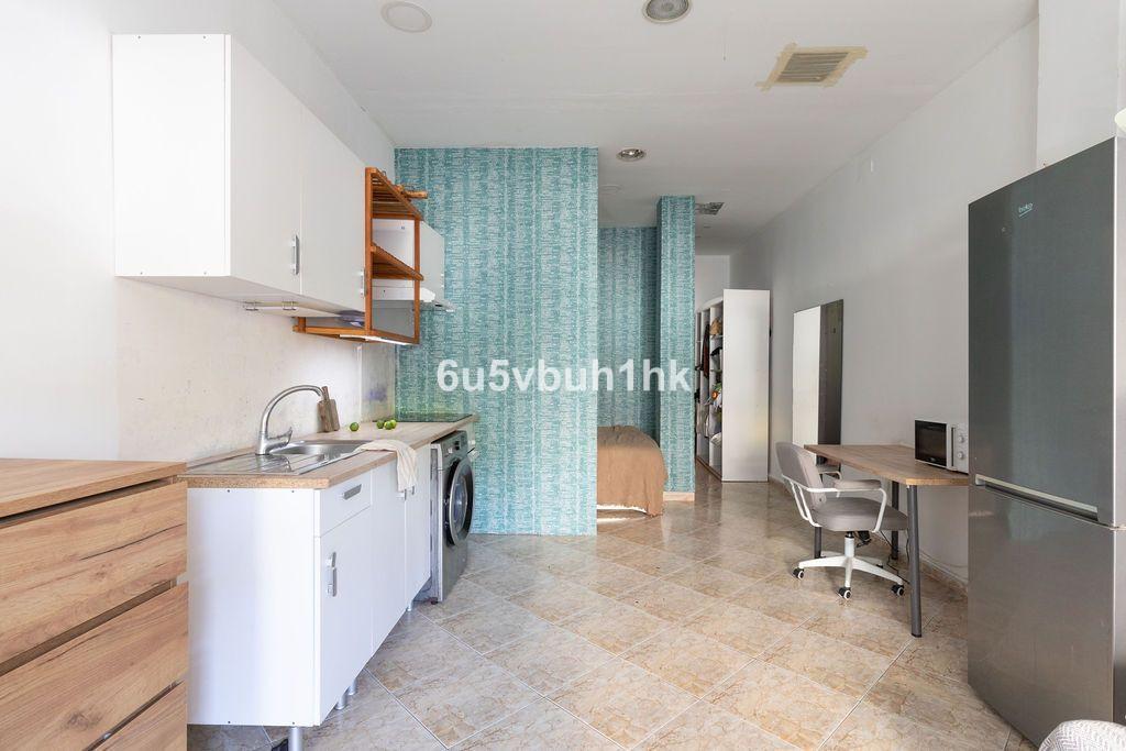 Studio Middle Floor in M&aacute;laga