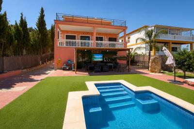 R5453827, Villa Detached in M&aacute;laga