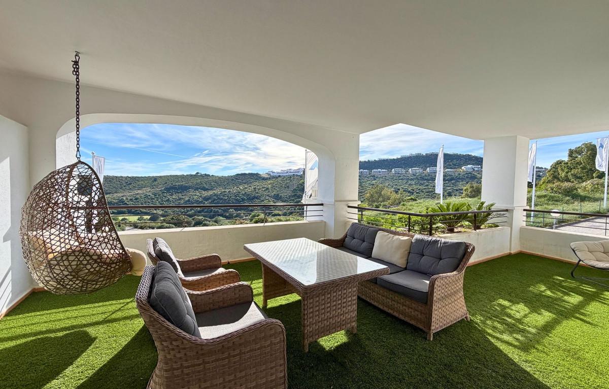 Apartment Middle Floor in Casares Playa