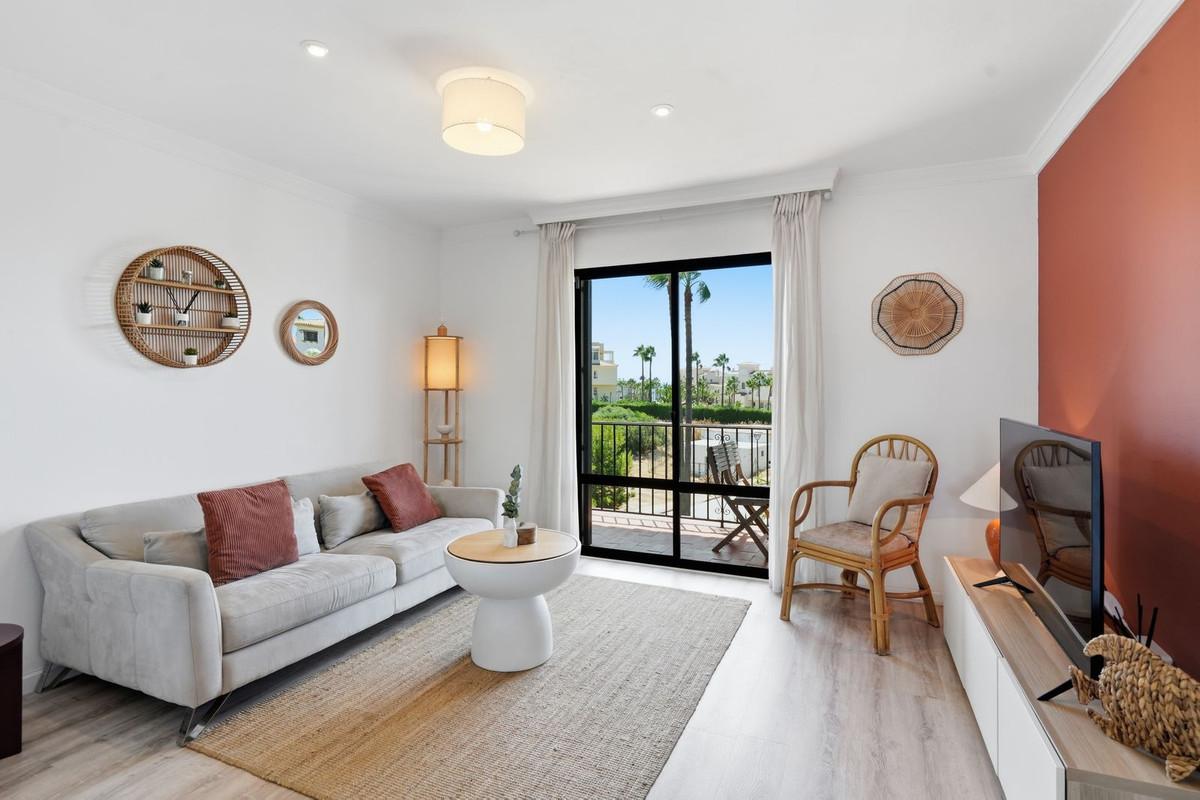 Apartment Penthouse in El Chaparral