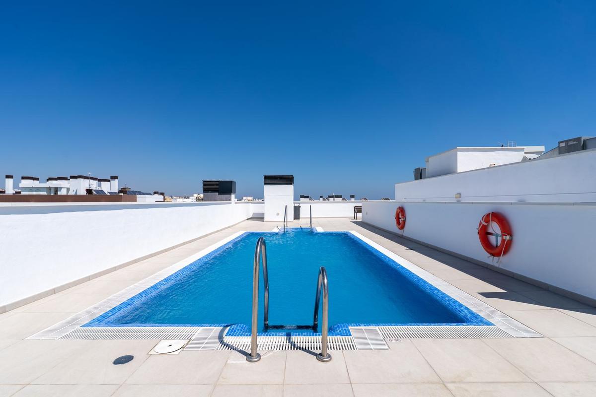 Apartment Middle Floor in Estepona