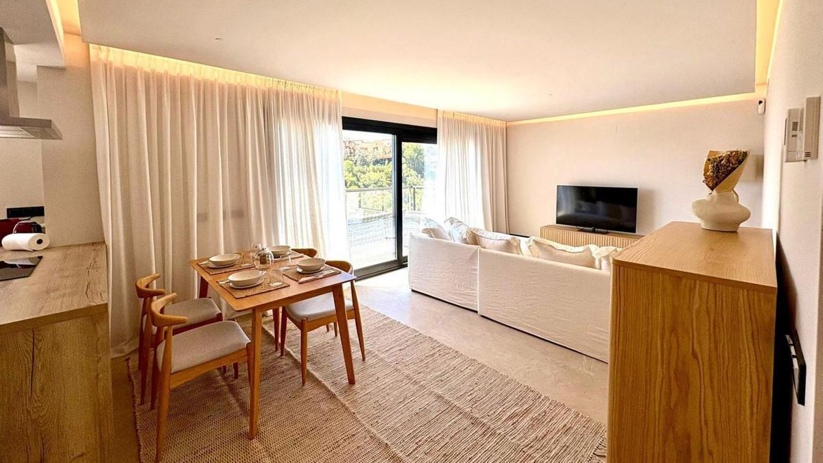 Apartment Penthouse Duplex in Nueva Andaluc&iacute;a