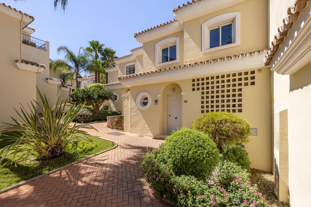 Townhouse Terraced in Alhaurin Golf