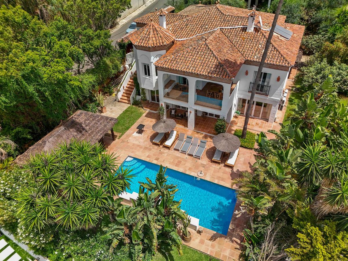 Villa Detached in El Rosario