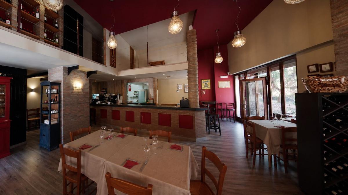 Commercial Shop in Haza Cuevas