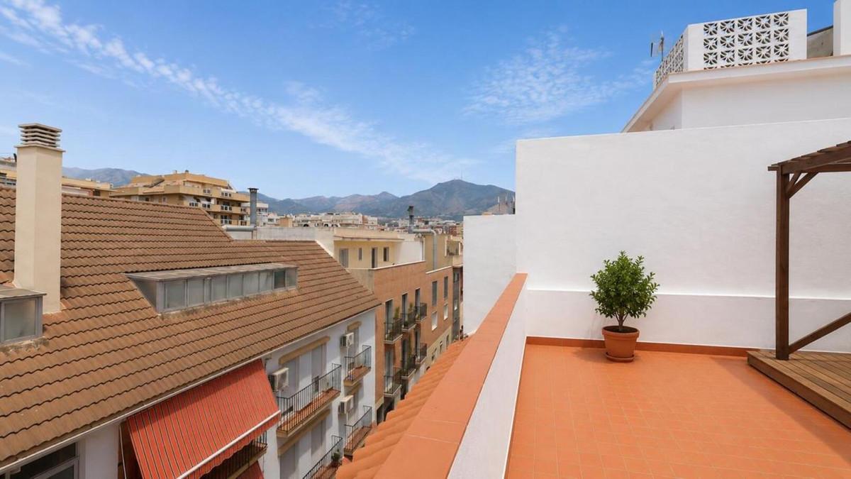 Apartment Penthouse in Los Boliches