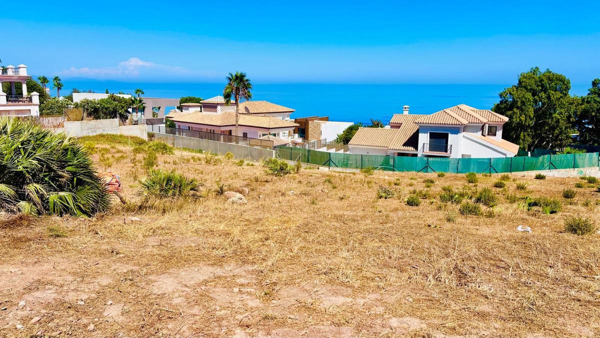 Plot Residential in Manilva