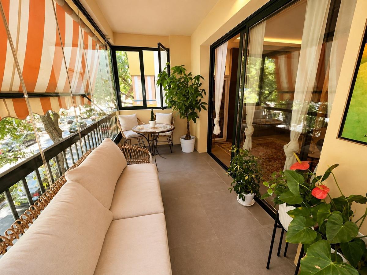 Apartment Middle Floor in Estepona