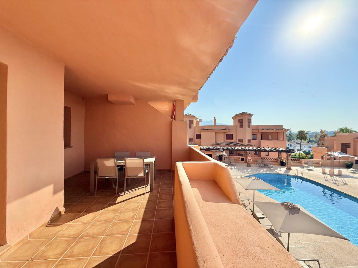Apartment Ground Floor in El Paraiso