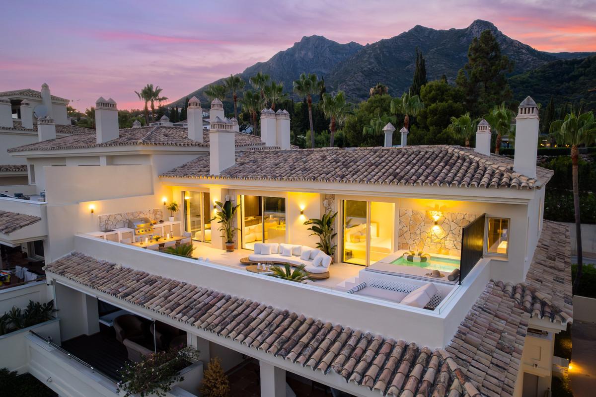 Apartment Penthouse in The Golden Mile