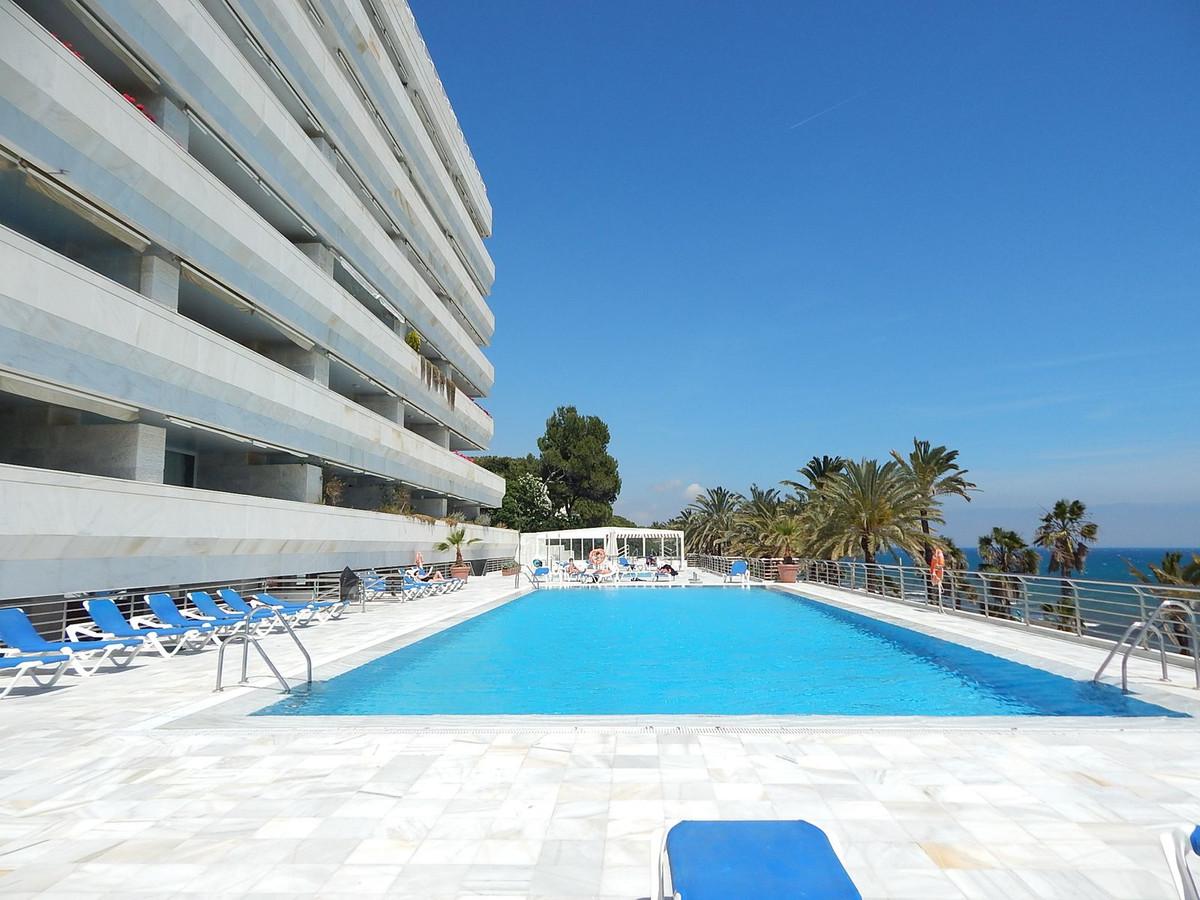 Apartment Middle Floor in Marbella