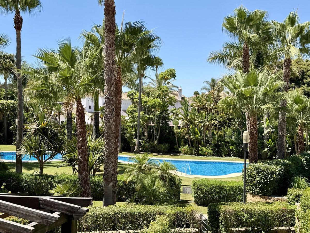 Apartment Penthouse in Puerto Ban&uacute;s