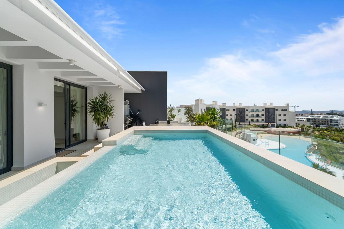 Apartment Penthouse in Fuengirola