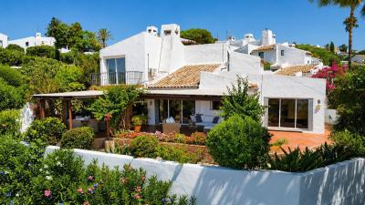 R5463115, Villa Detached in Casares Playa