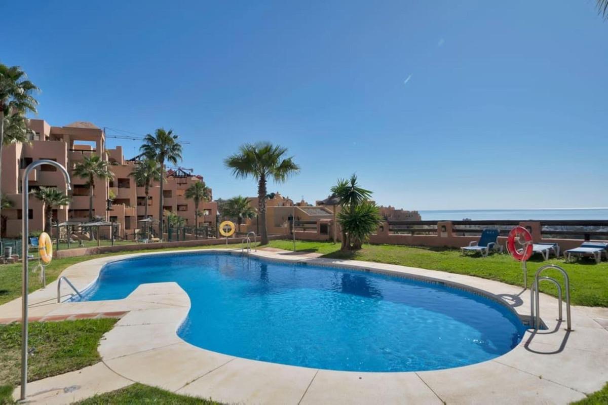 Apartment Ground Floor in La Duquesa