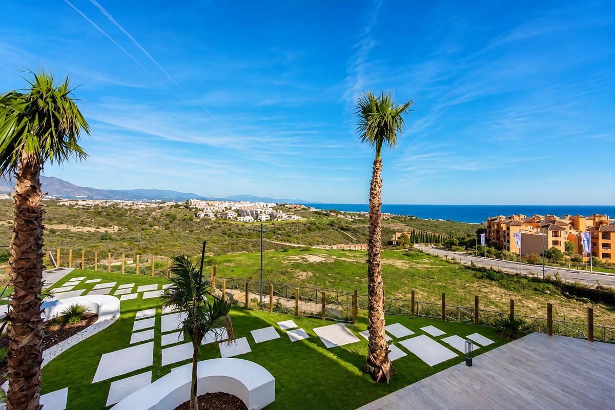 Apartment Penthouse in Manilva