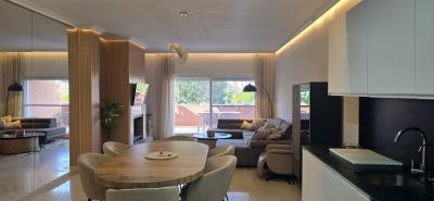 R5463805, Apartment Penthouse Duplex in New Golden Mile