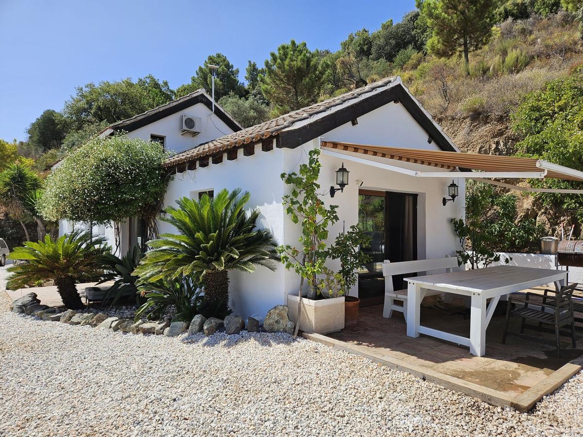 Villa Detached in Monda