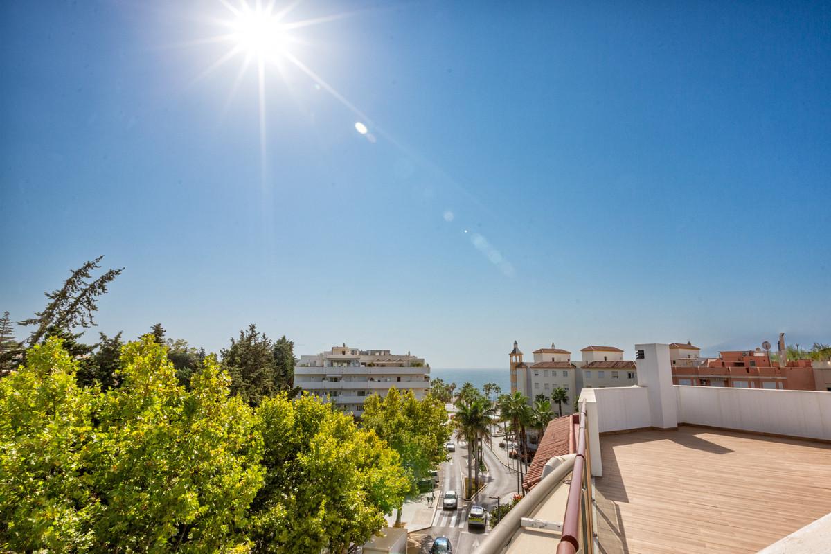 Apartment Penthouse Duplex in Estepona