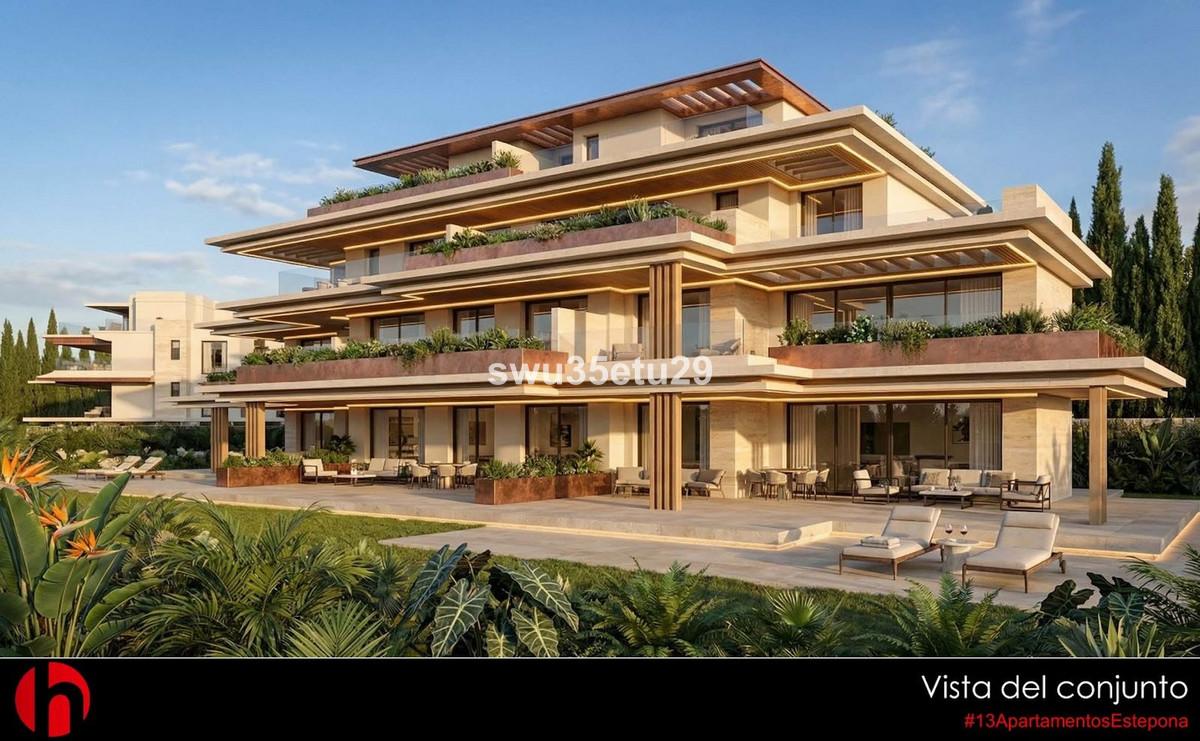 Plot Residential in Estepona