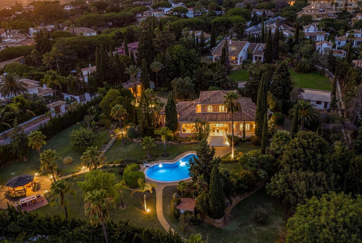 Villa Detached in Elviria