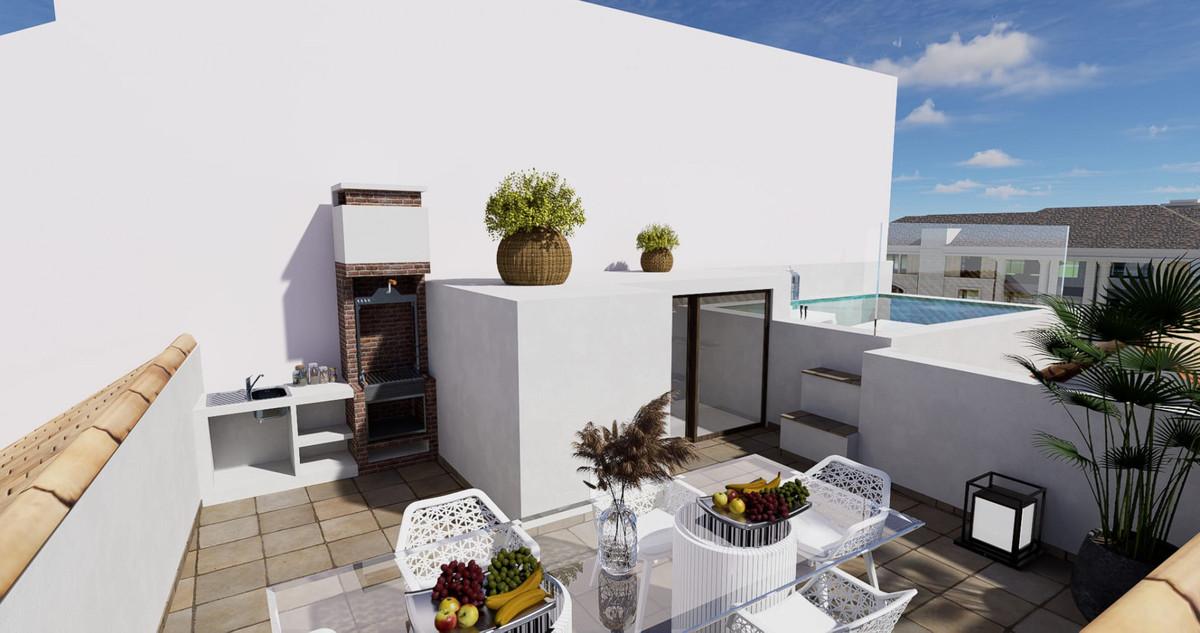 Townhouse Semi Detached in Estepona