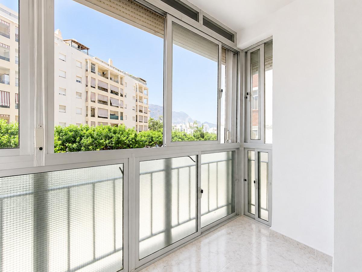 Apartment Middle Floor in Estepona
