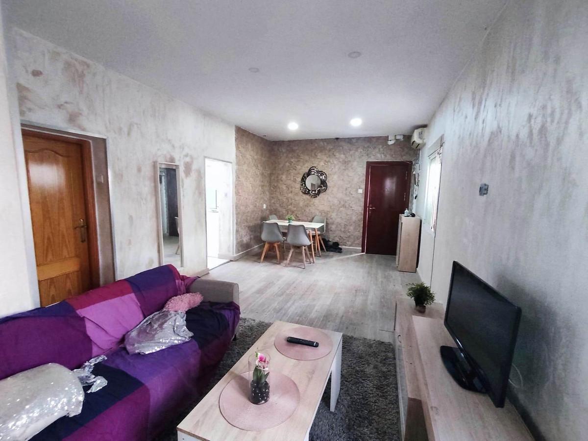 Apartment Middle Floor in M&aacute;laga