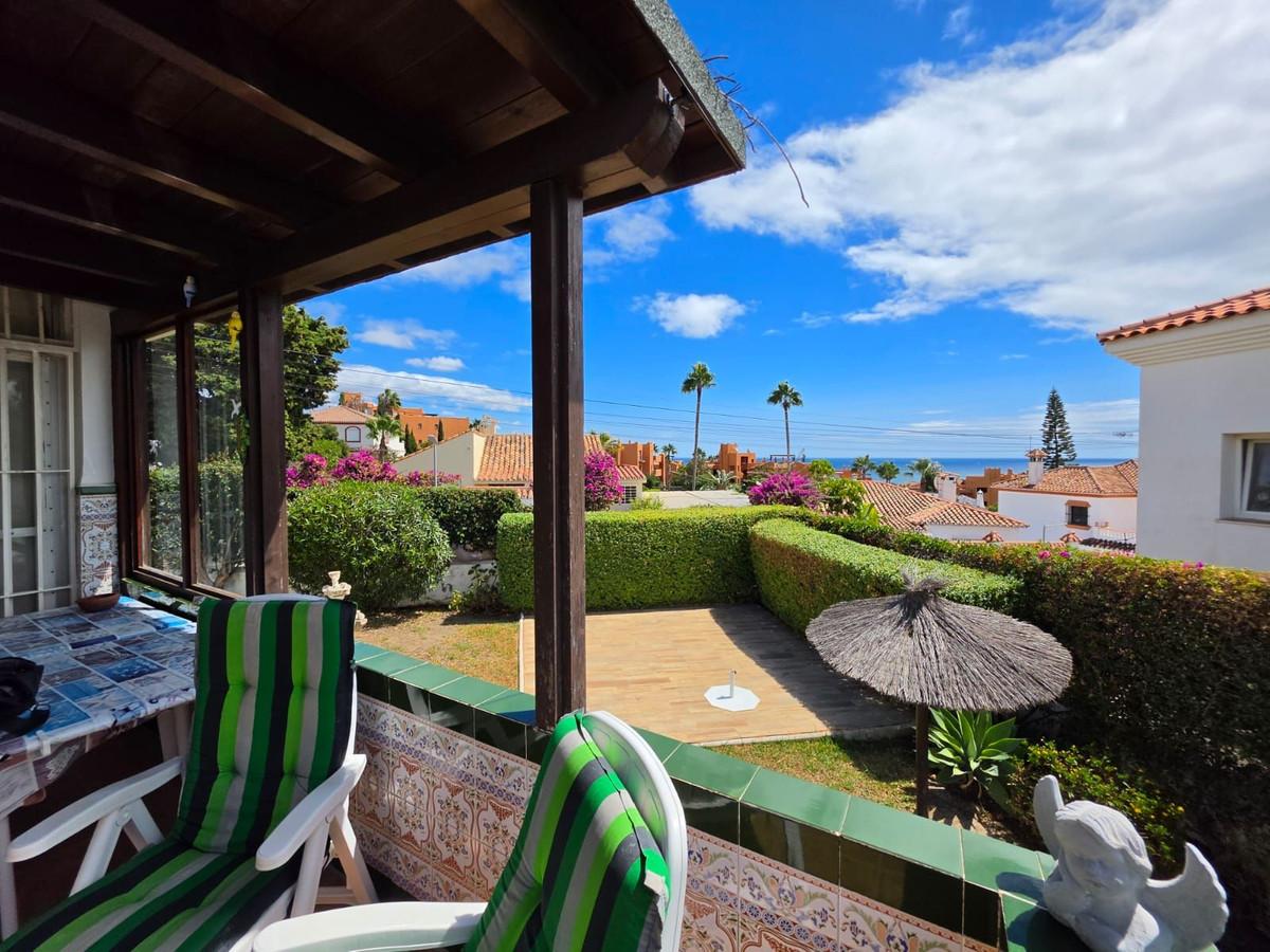 Villa Detached in Estepona