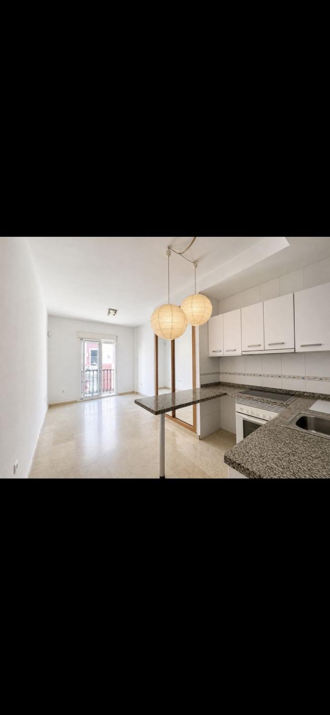 Studio Middle Floor in M&aacute;laga