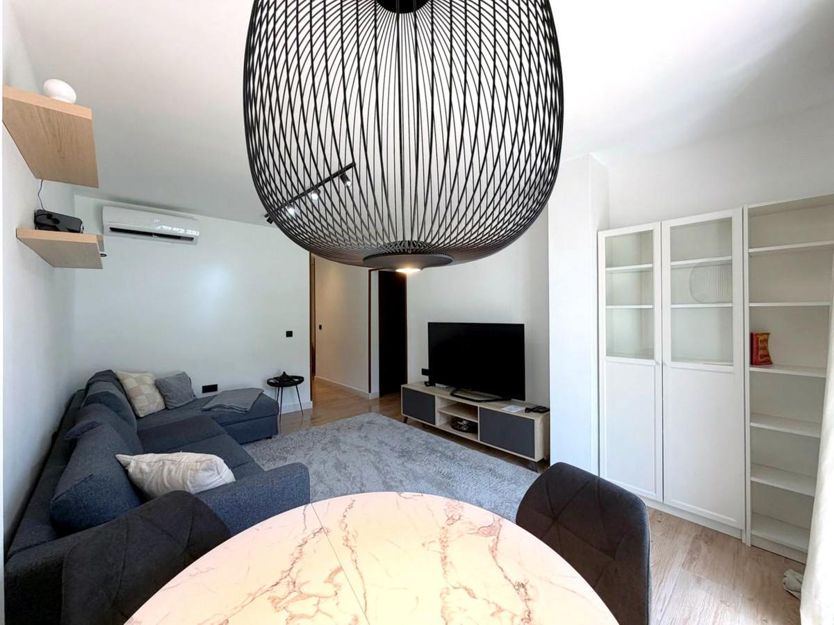 Apartment Ground Floor in El Paraiso