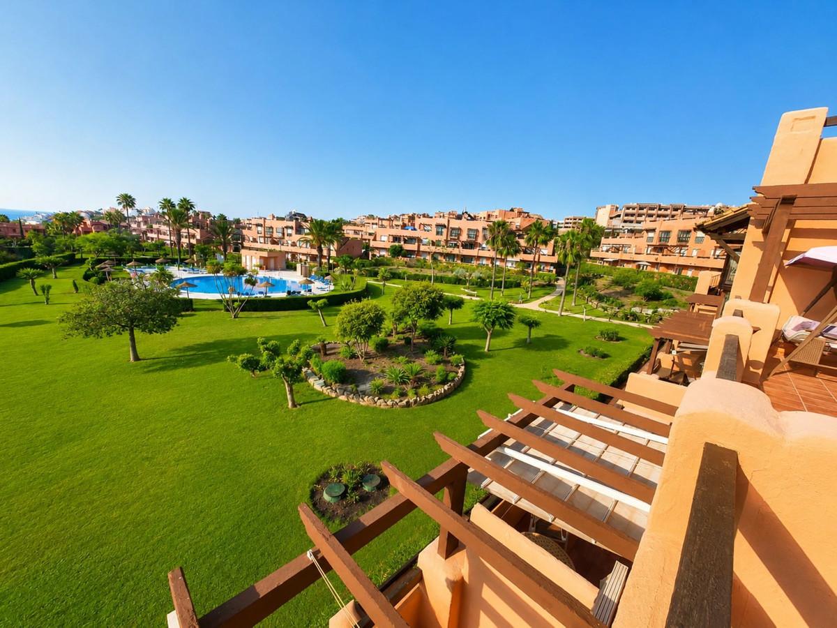 Apartment Penthouse in Casares Playa