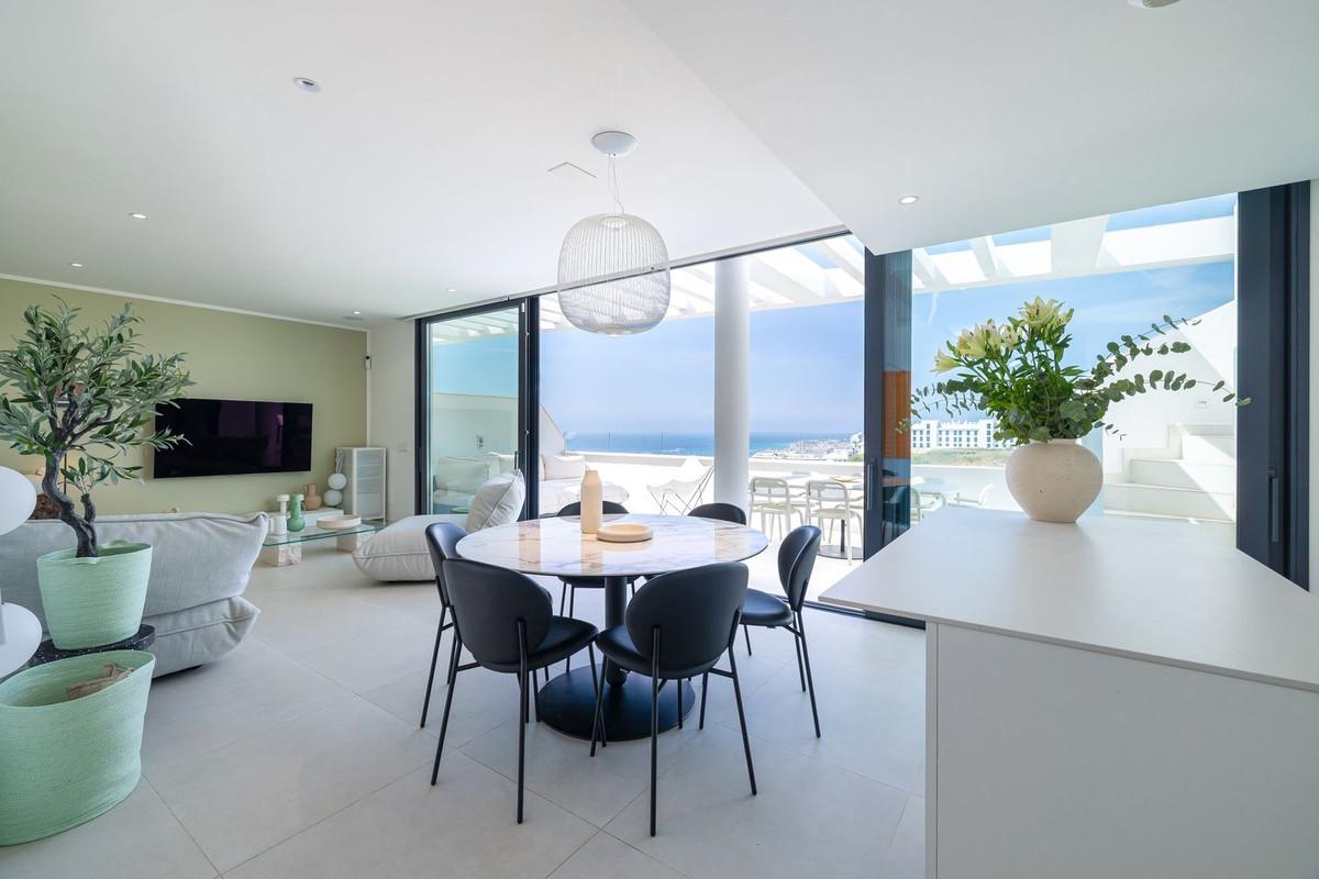 Apartment Penthouse in Fuengirola