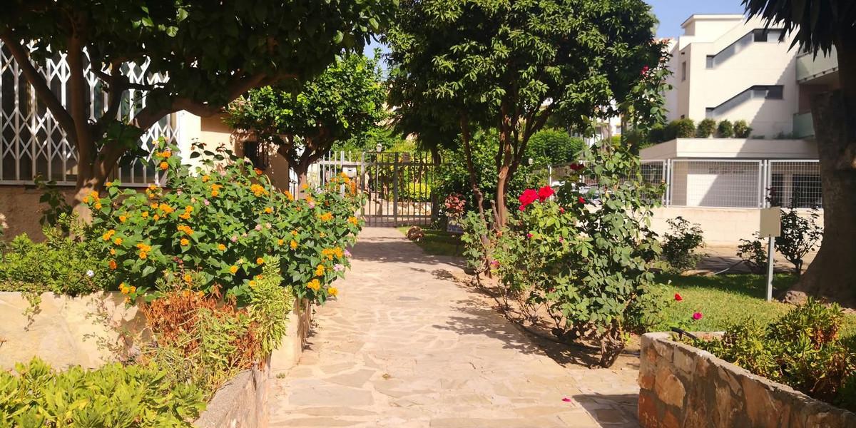 Apartment Middle Floor in Fuengirola